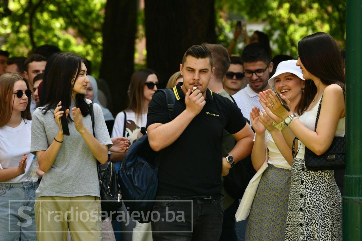 Foto: A.K./Radiosarajevo.ba/Studenti ispred Vlade KS